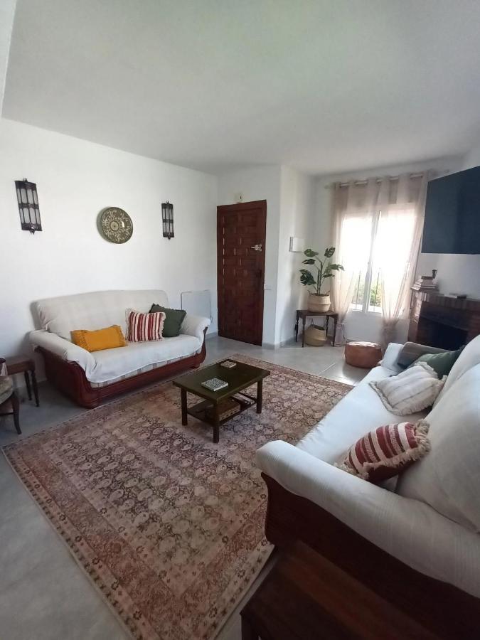 Villa Nueva Nerja Pueblo Andaluz Casa Grafton Esterno foto