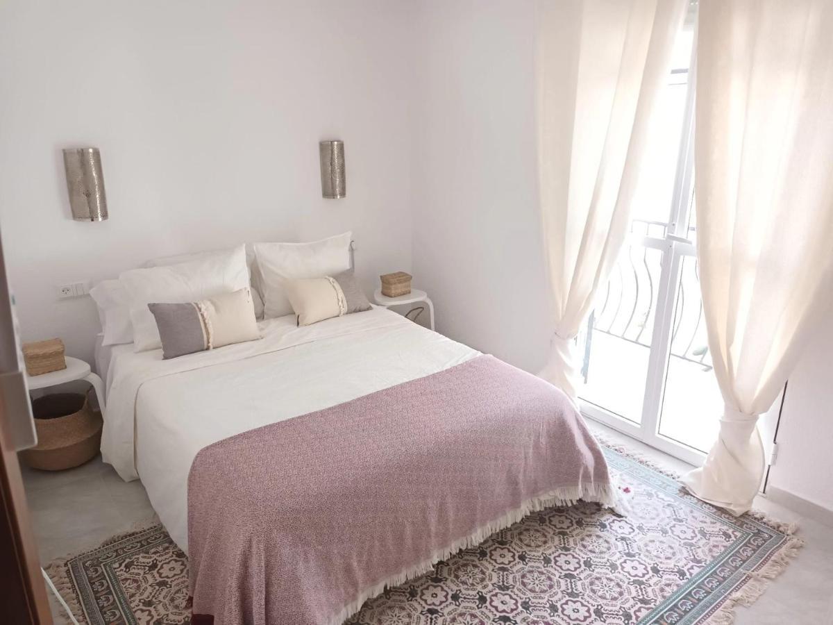 Villa Nueva Nerja Pueblo Andaluz Casa Grafton Esterno foto
